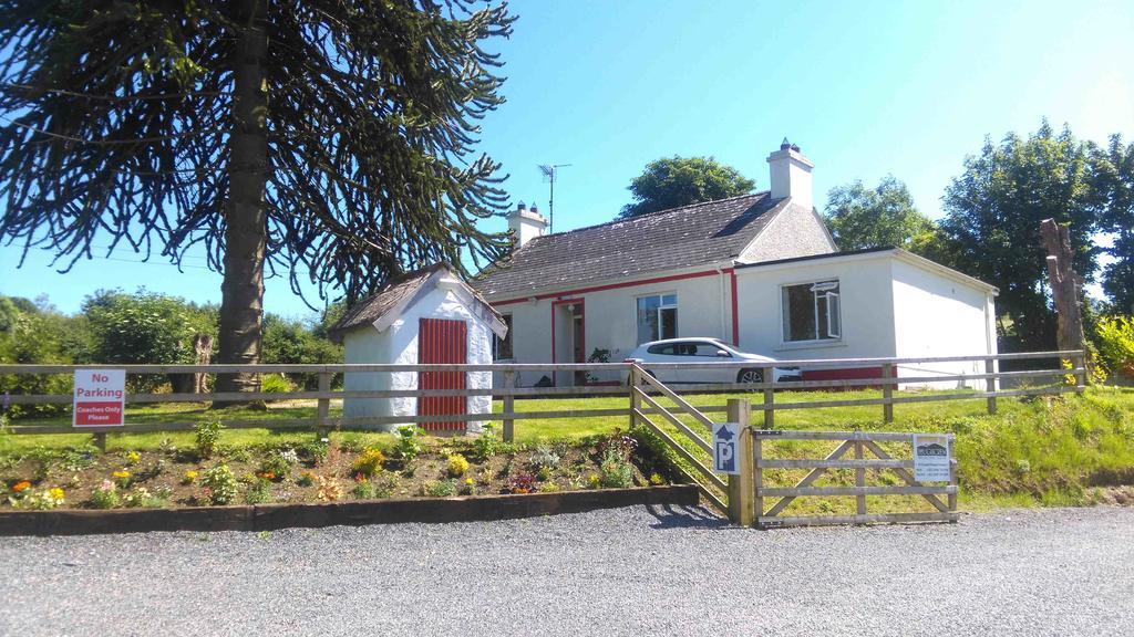Loughcrew Megalithic Hostel Millbrook Eksteriør bilde